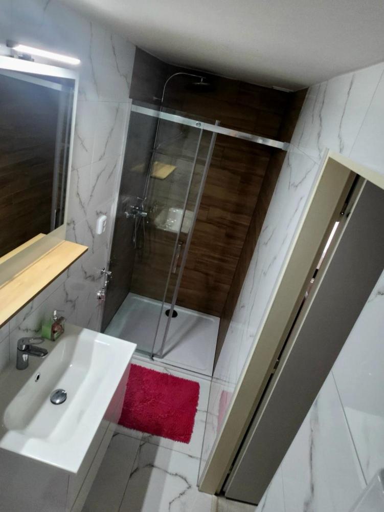 Apartmany Liska Mlade Buky Ngoại thất bức ảnh