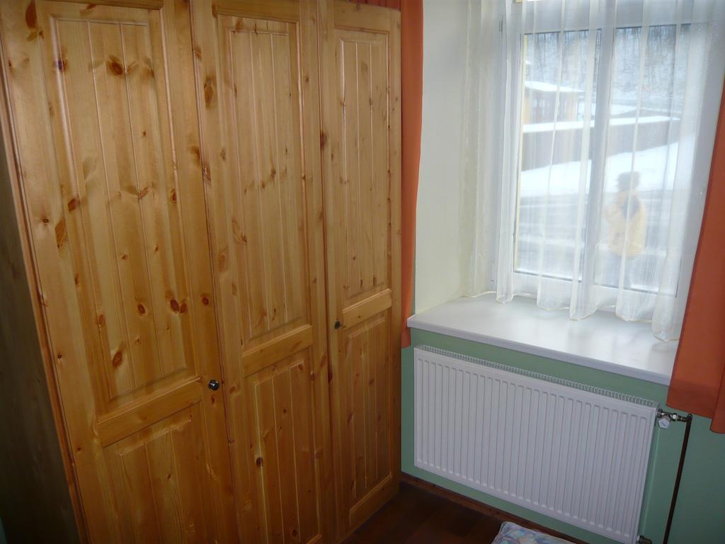 Apartmany Liska Mlade Buky Phòng bức ảnh